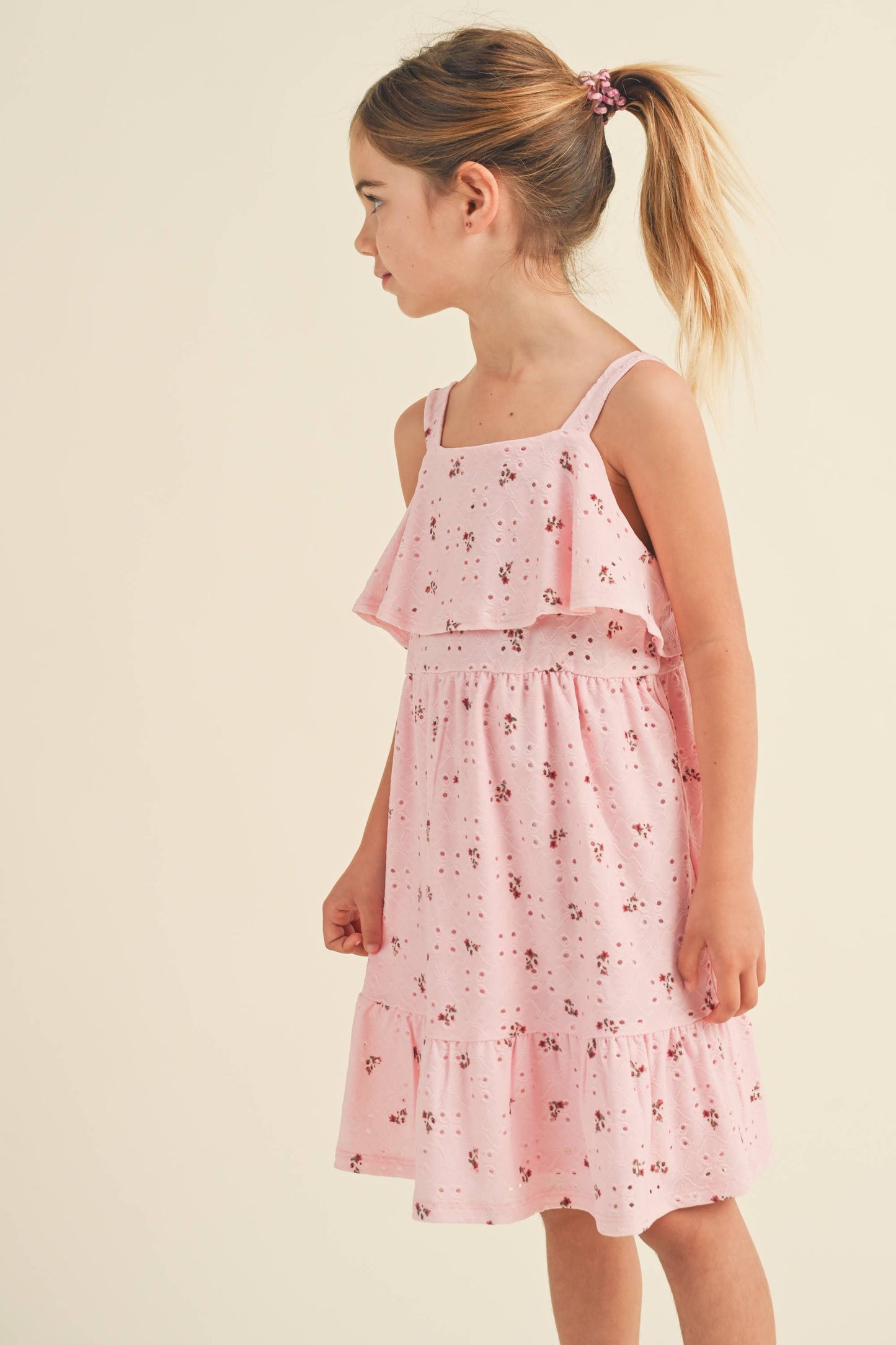 TWEEN GIRLS RUFFLE KNIT EYELET FLORAL DRESS (