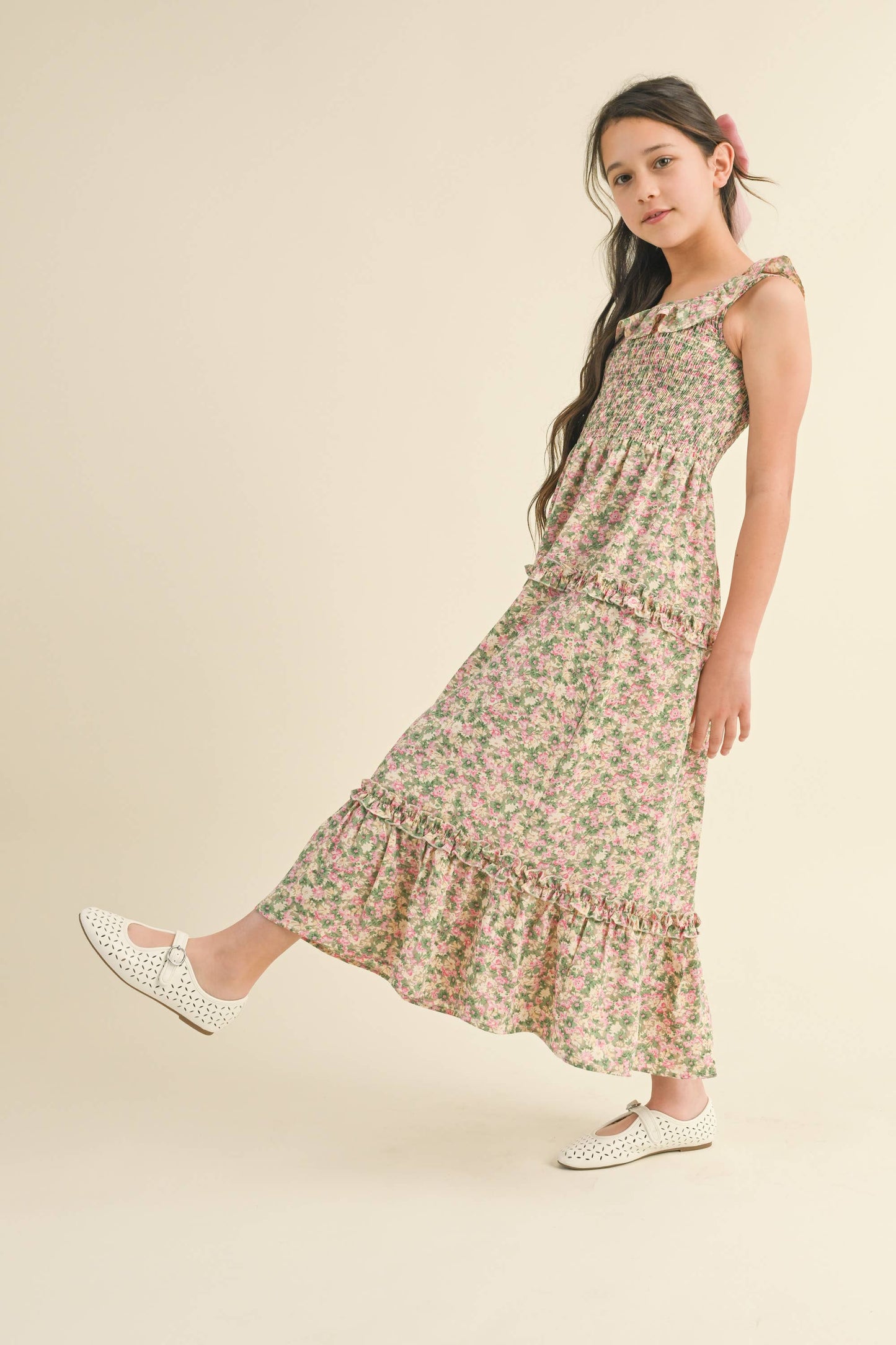 TWEEN GIRLS RUFFLE SMOCKED MAXI DRESS