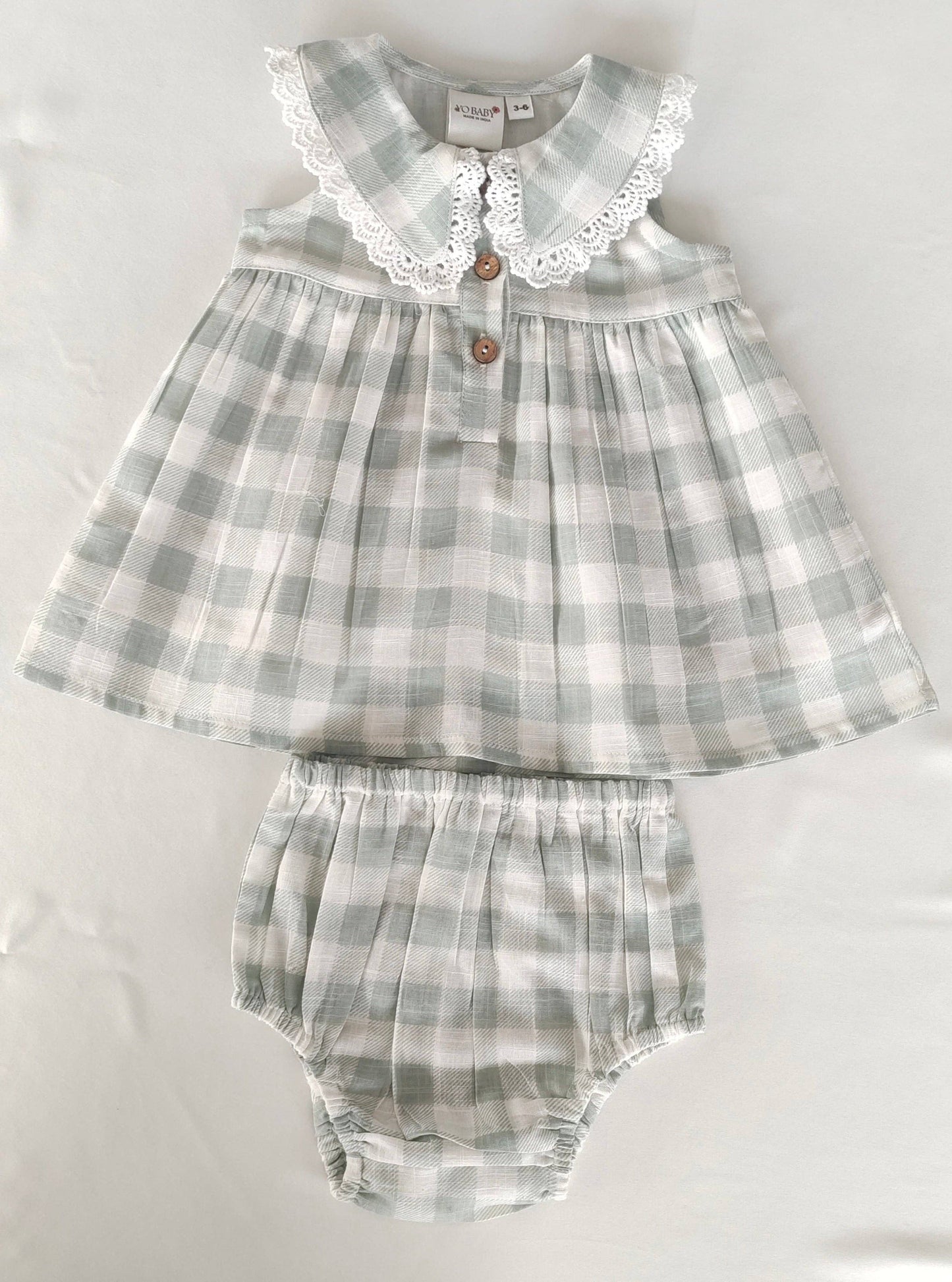 Sage Checks Dress with Delicate Lace Peter-Pan Collar (*Runs Big)