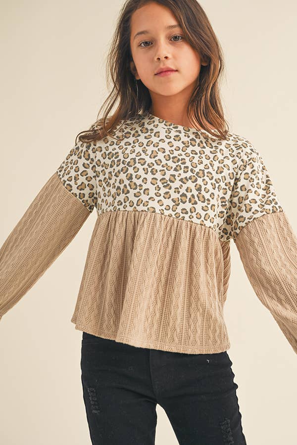 KIDS CABLE KNIT TOP WITH CHEETAH PRINT