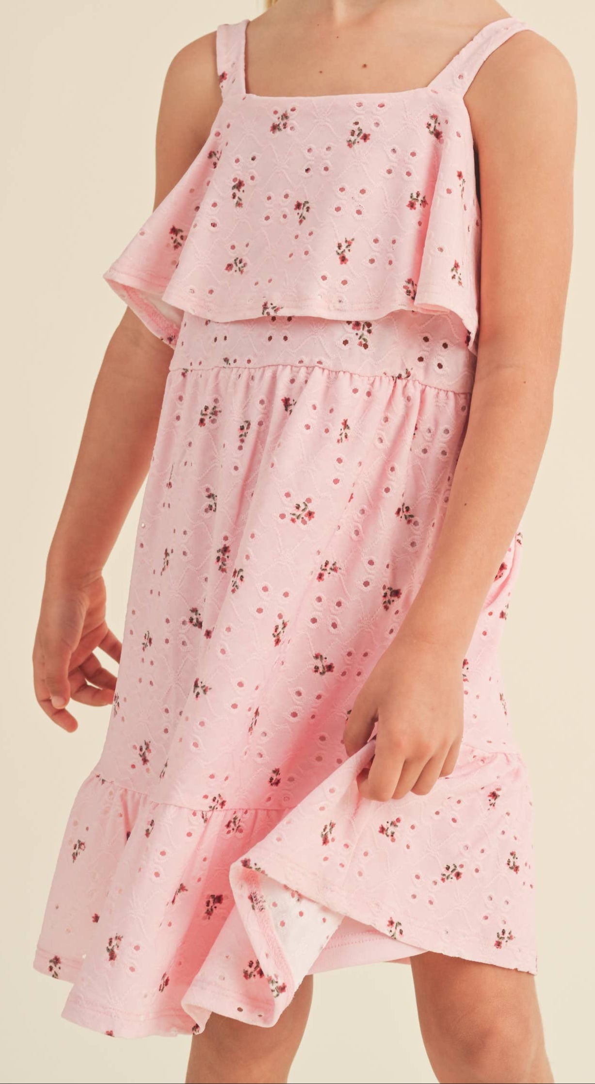TWEEN GIRLS RUFFLE KNIT EYELET FLORAL DRESS (