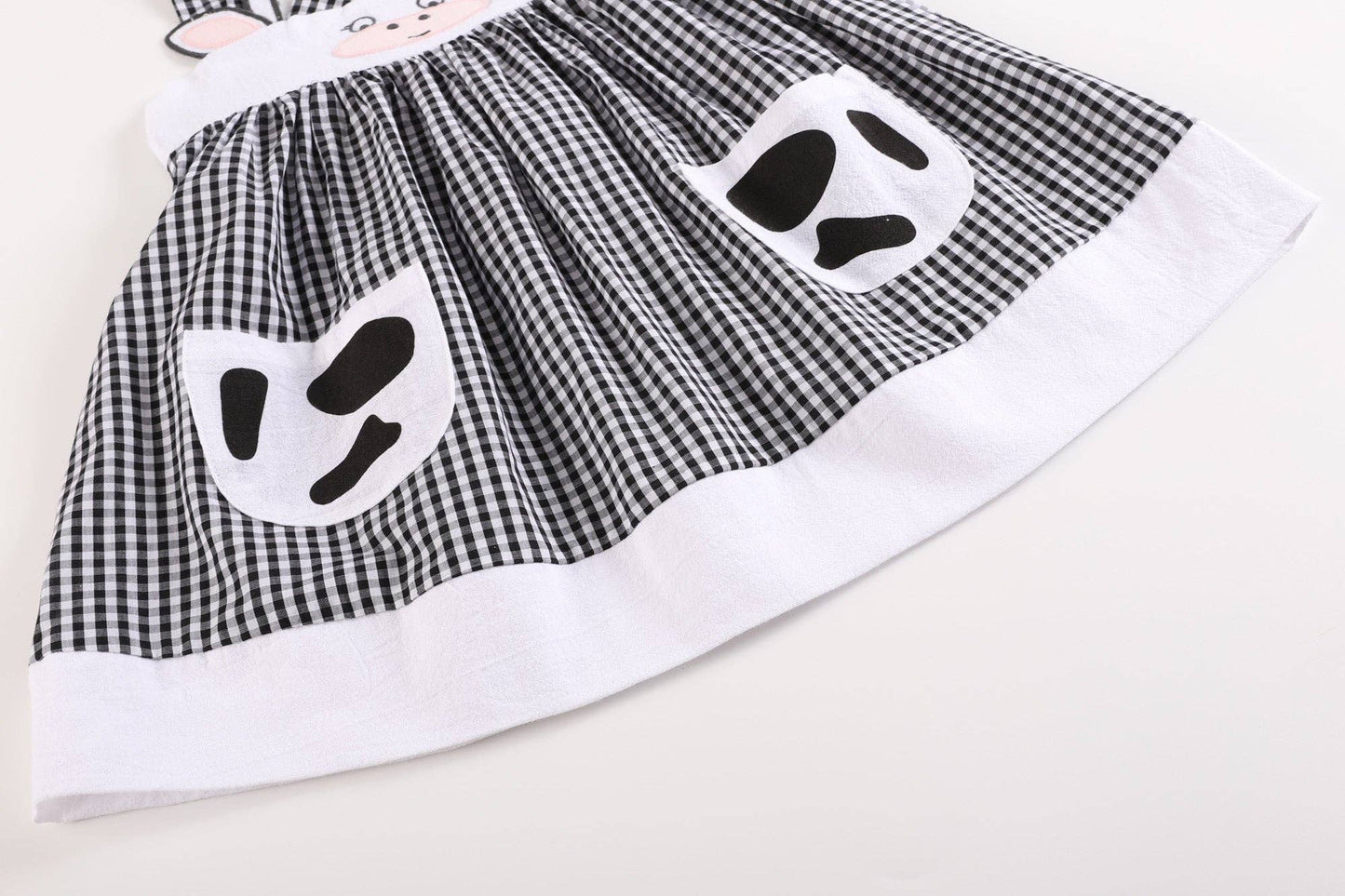 Black Gingham Cute Cow Pocket Sundress: 5Y